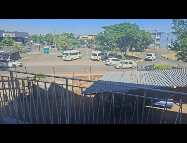 1 BEDROOM PROPERTY TO RENT IN WITPOORTJIE